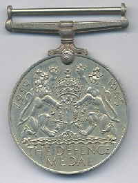 13 george 6b - 1939 1945  The Defence Medall
